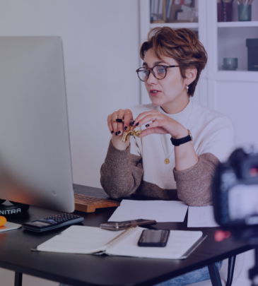 Master Class “12 Técnicas de Oratoria para Videoconferencias”.